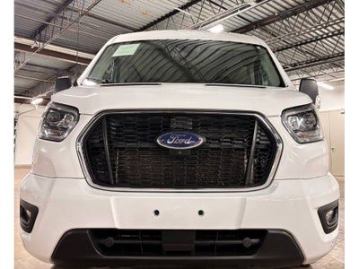 2023 Ford Transit Wagon XLT