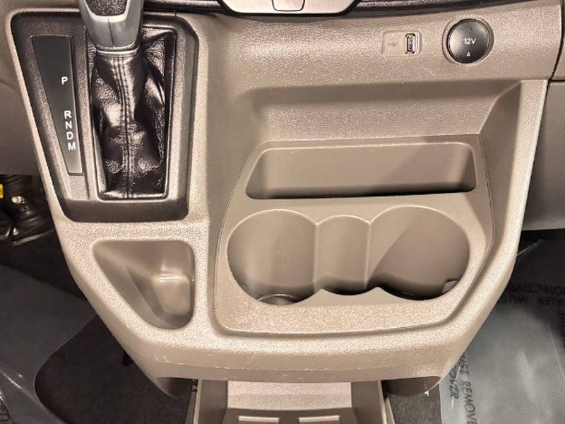 2023 Ford Transit Wagon XLT