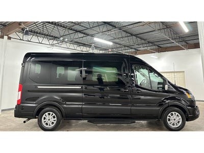 2024 Ford Transit Wagon XLT