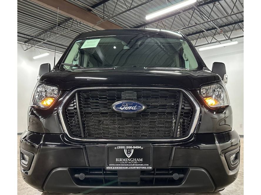 2024 Ford Transit Wagon XLT