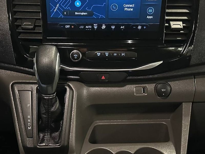 2024 Ford Transit Wagon XLT