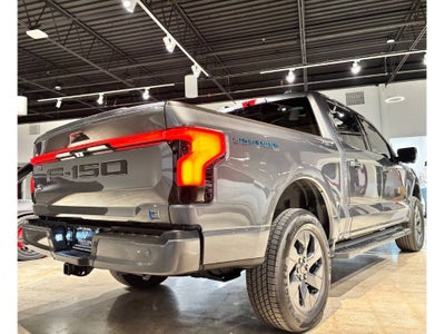 2025 Ford F-150 Lightning LARIAT
