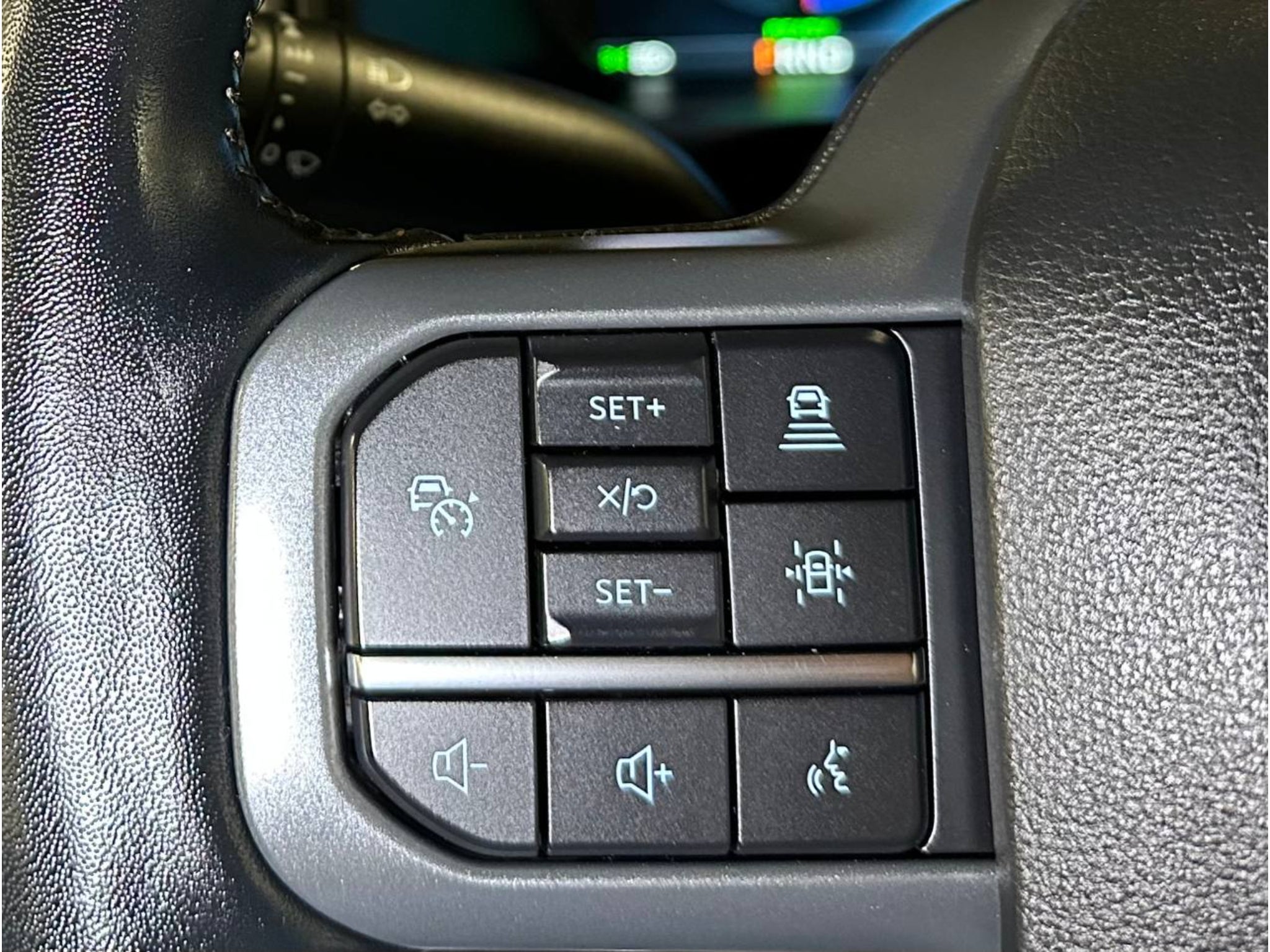 2022 Ford F-150 Lightning LARIAT