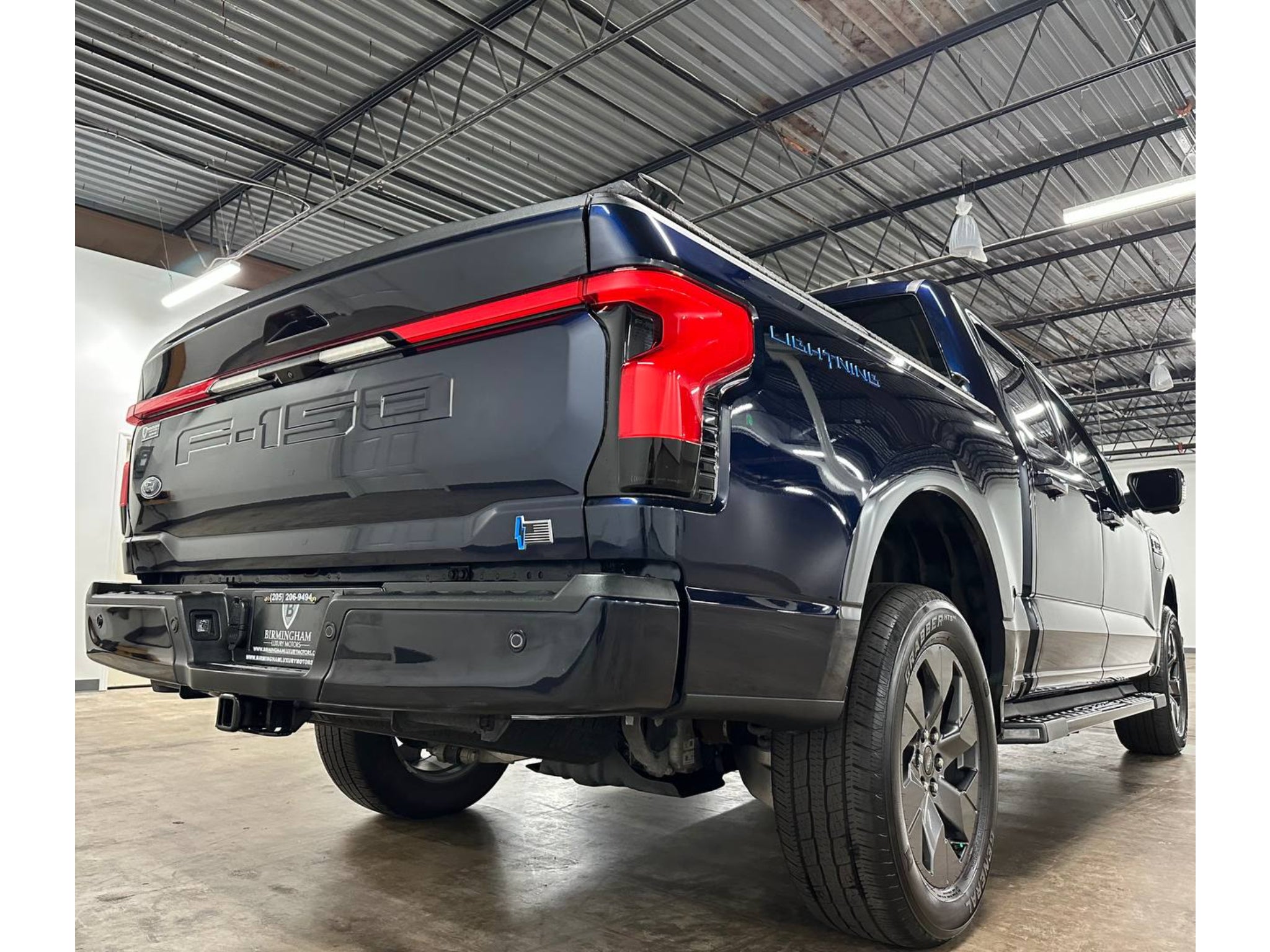 2023 Ford F-150 Lightning Lariat