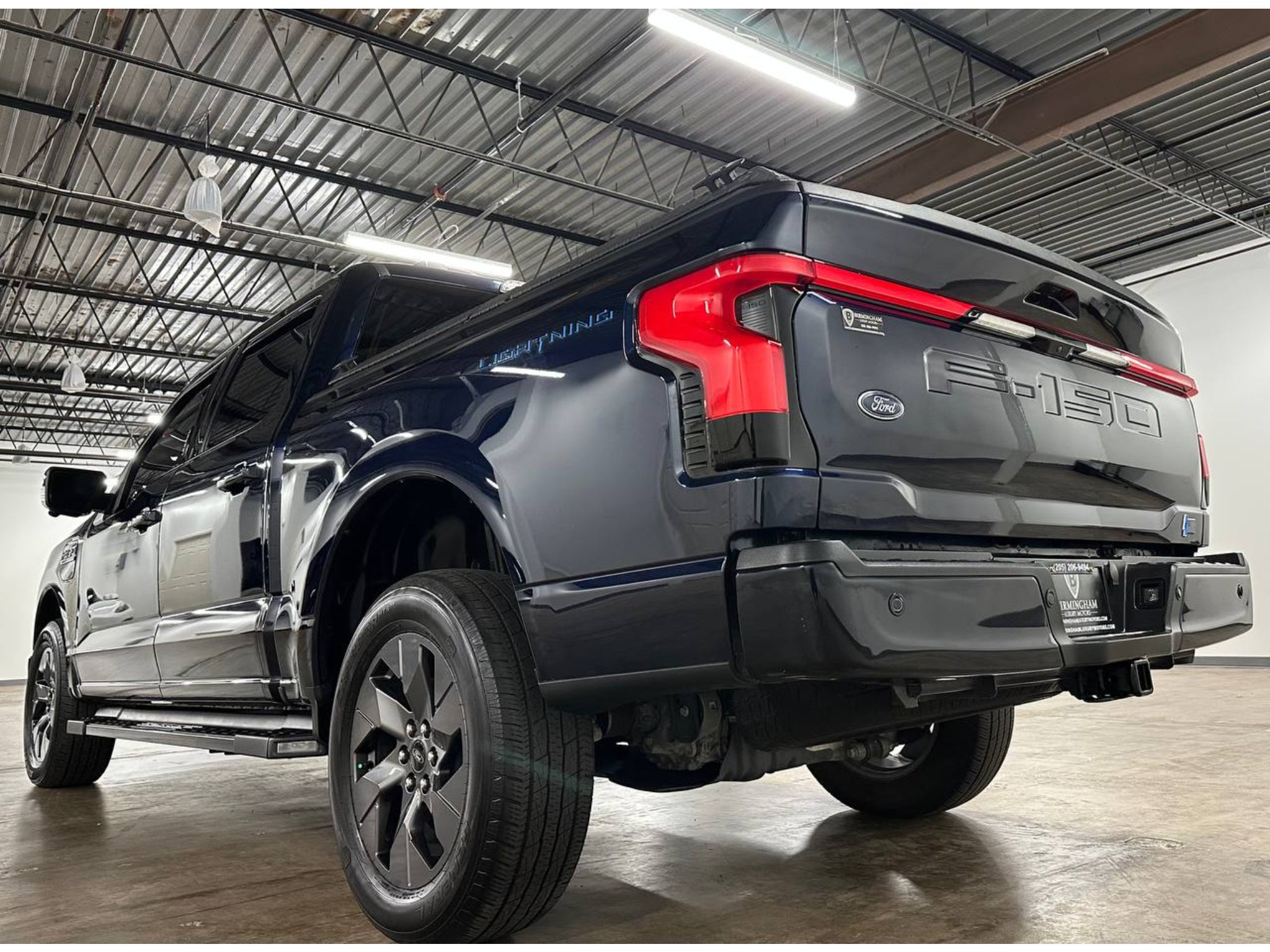 2023 Ford F-150 Lightning Lariat