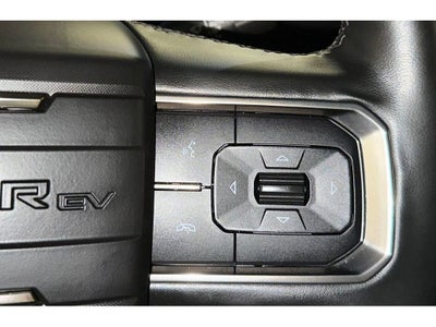 2024 GMC Hummer EV SUV 2X