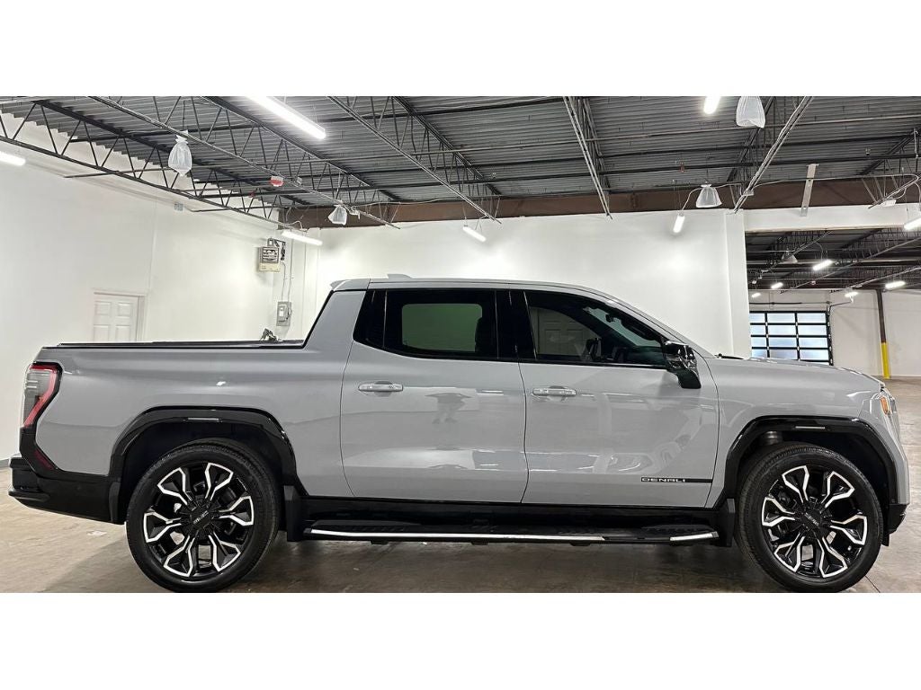 2024 GMC Sierra EV Denali Edition 1