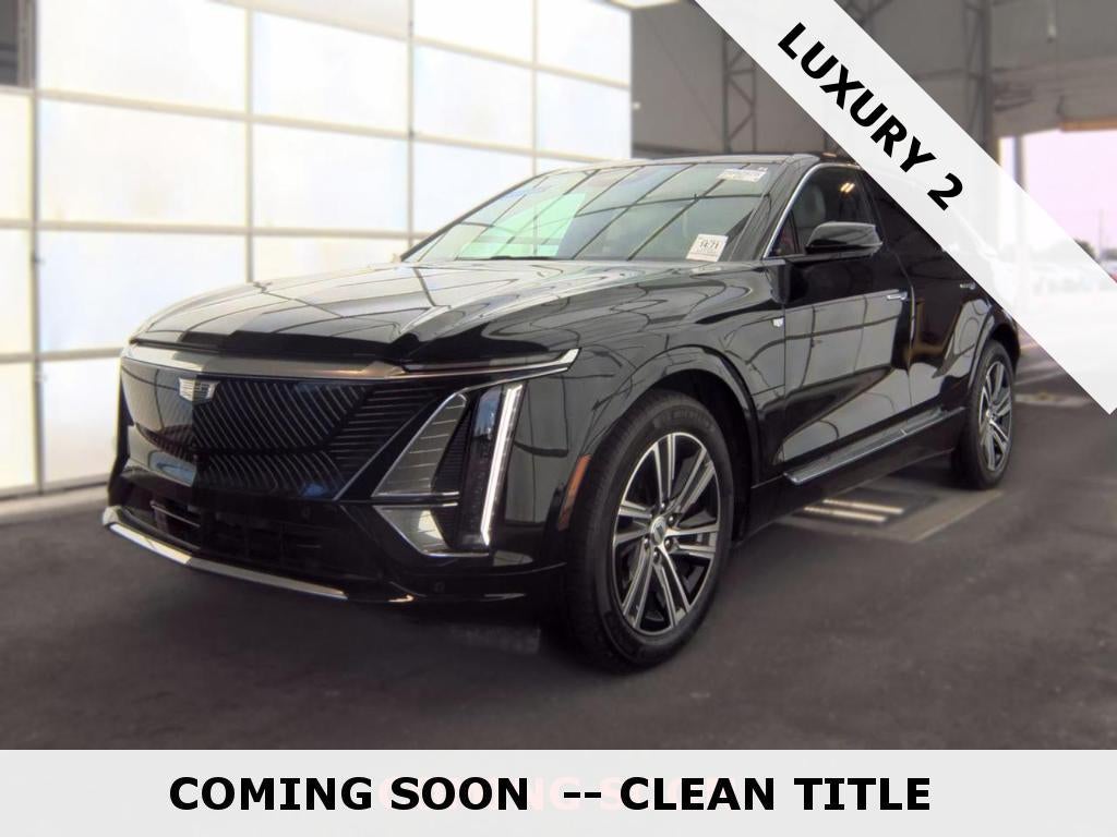 2024 Cadillac Lyriq Lux-2