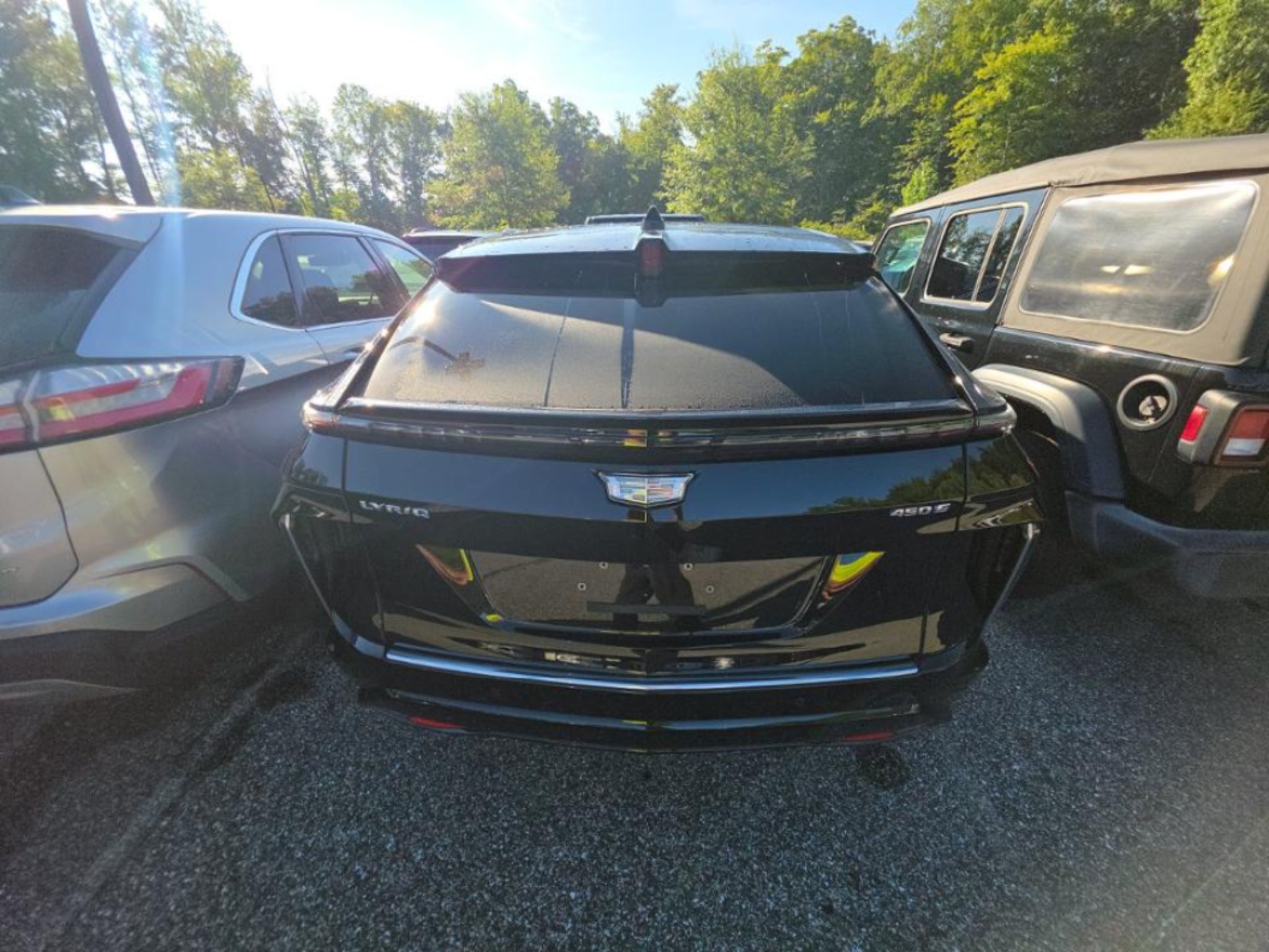 2024 Cadillac Lyriq Lux-2