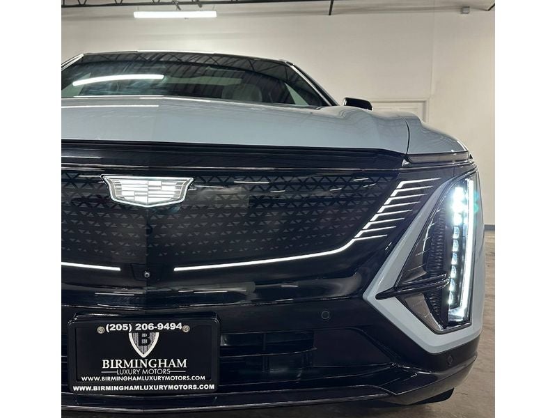 2024 Cadillac Lyriq Sport-2