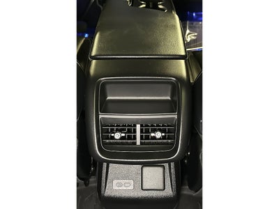 2024 Cadillac Lyriq Sport-2