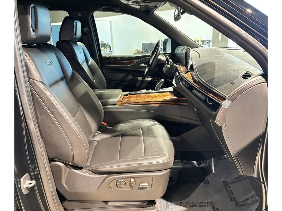 2021 Cadillac Escalade Luxury