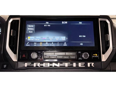 2025 Nissan Frontier SV