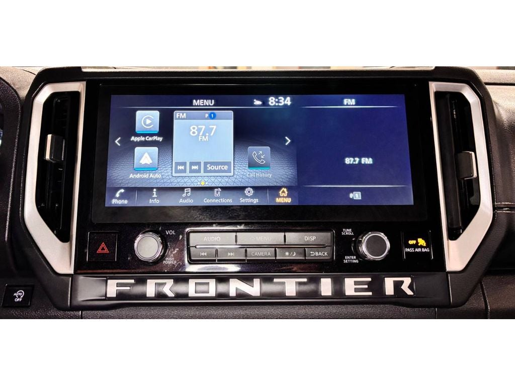 2025 Nissan Frontier SV