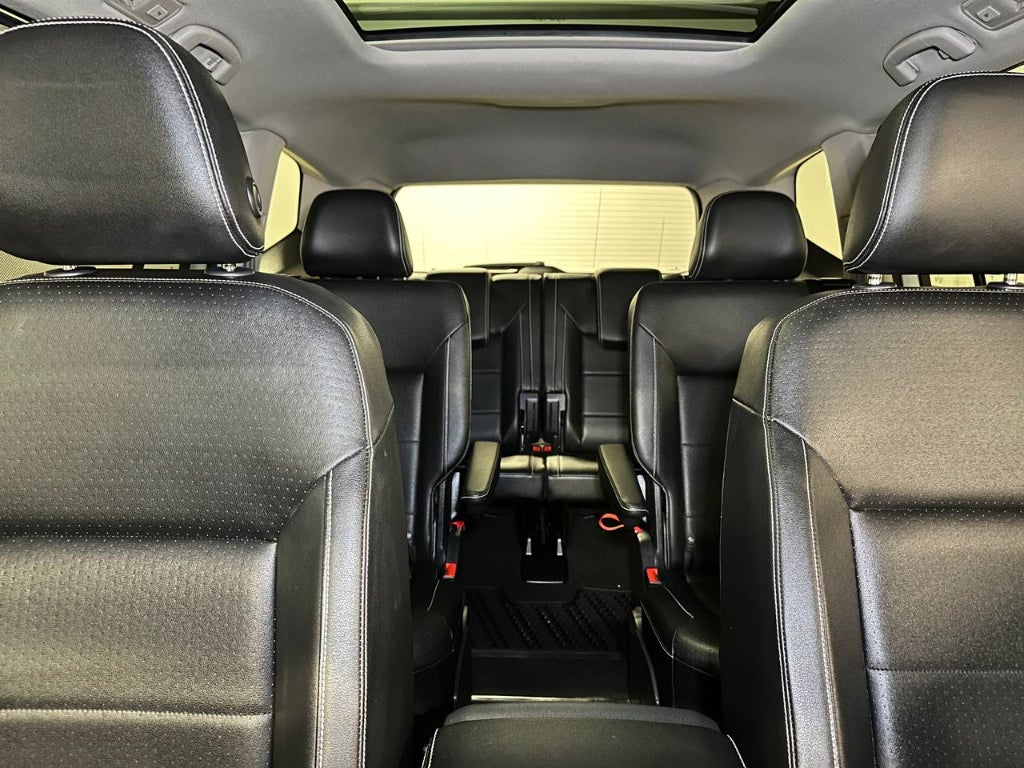 2023 Volkswagen Atlas 3.6L V6 SEL R-Line Black