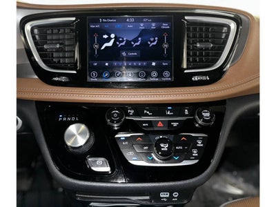 2020 Chrysler Pacifica Hybrid Limited