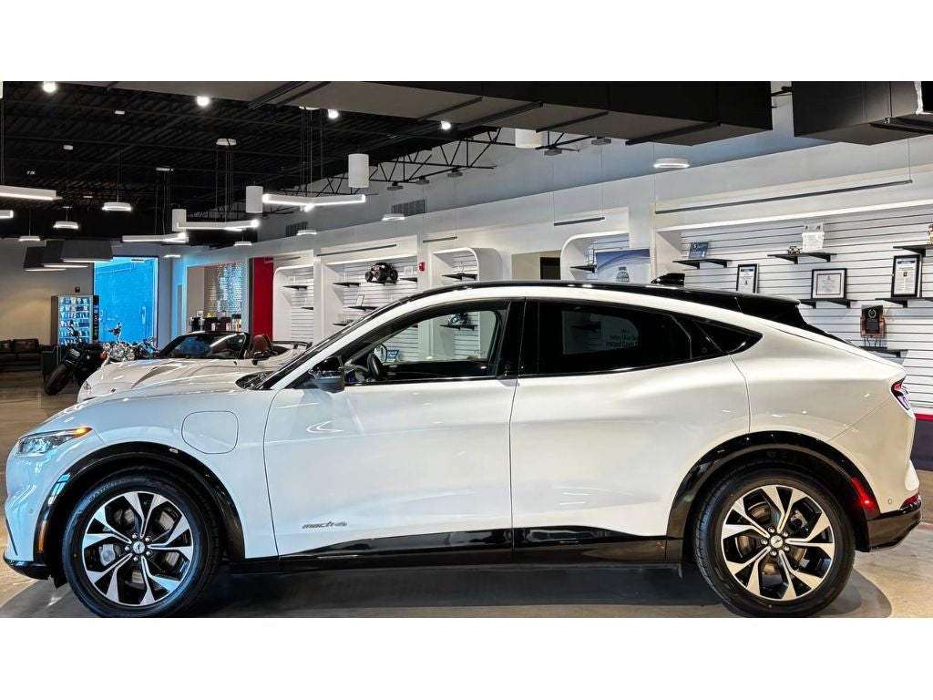 2021 Ford Mustang Mach-E Premium