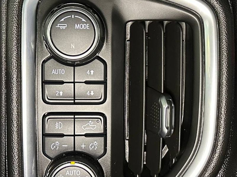 2021 Chevrolet Silverado RST