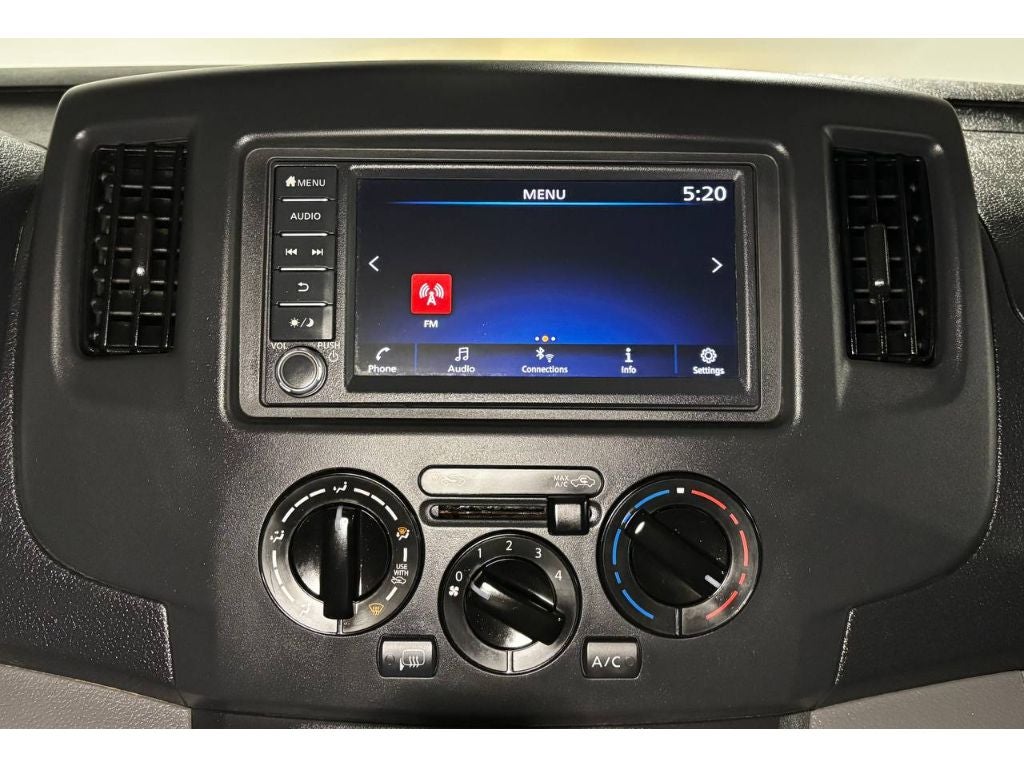 2020 Nissan NV200 SV