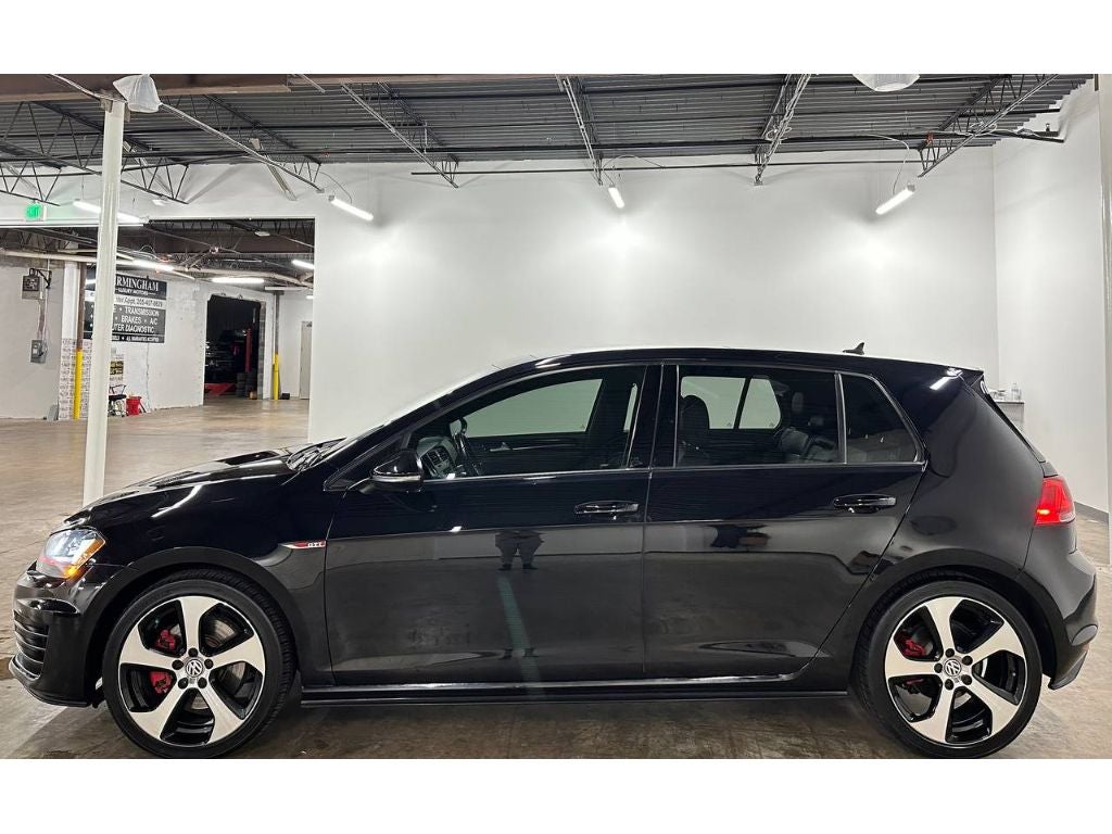 2016 Volkswagen Golf GTI S