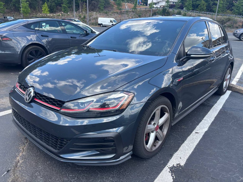 2019 Volkswagen Golf GTI SE