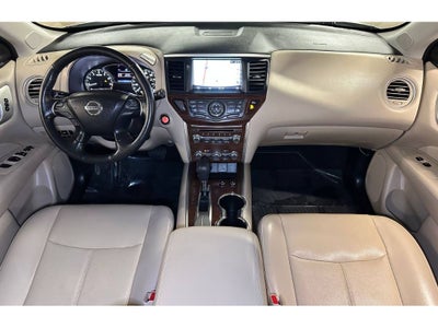 2020 Nissan Pathfinder Platinum