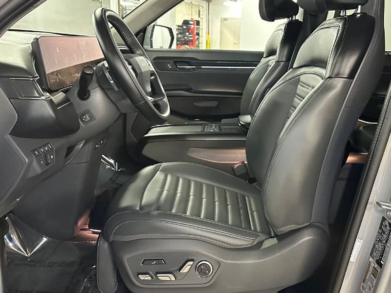 2026 Kia EV9 Land