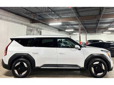 2025 Kia EV9 Wind