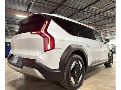 2025 Kia EV9 Wind
