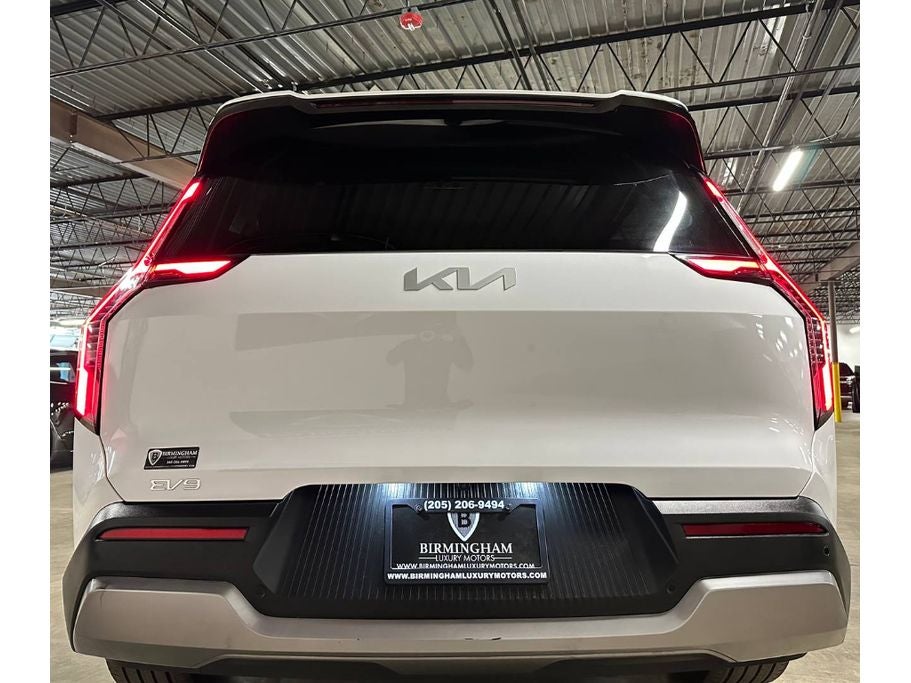 2025 Kia EV9 Wind