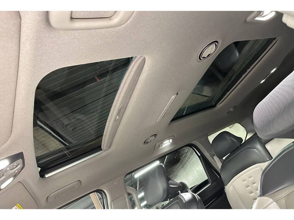 2025 Kia EV9 Wind