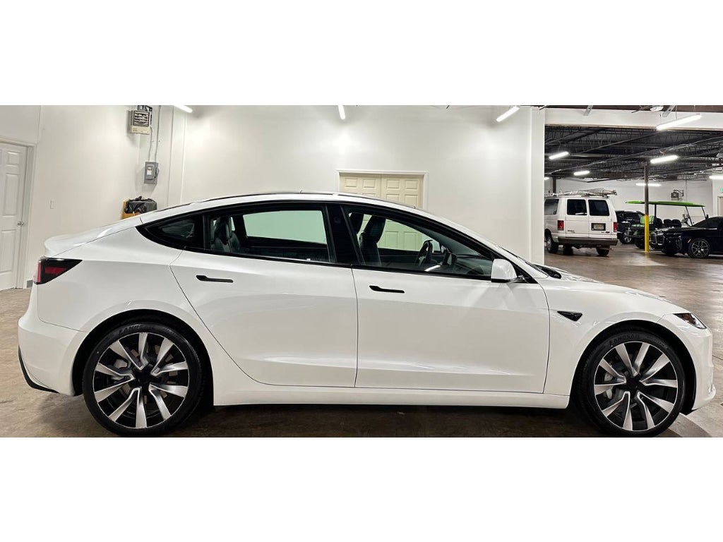 2024 Tesla Model 3 Base