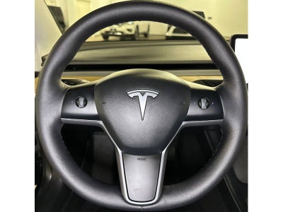 2022 Tesla Model 3 Base