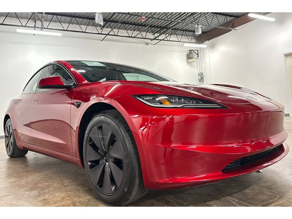 2024 Tesla Model 3 RWD