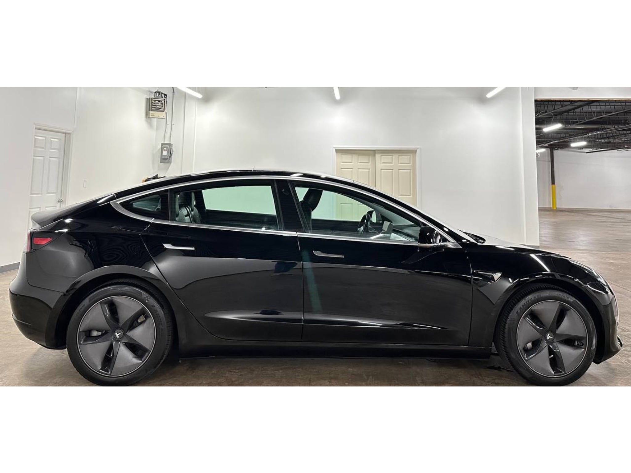 2019 Tesla Model 3 Standard Range Plus