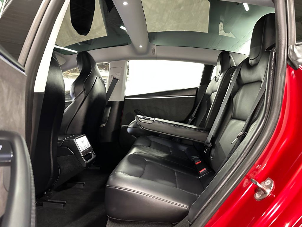 2024 Tesla Model 3 Performance