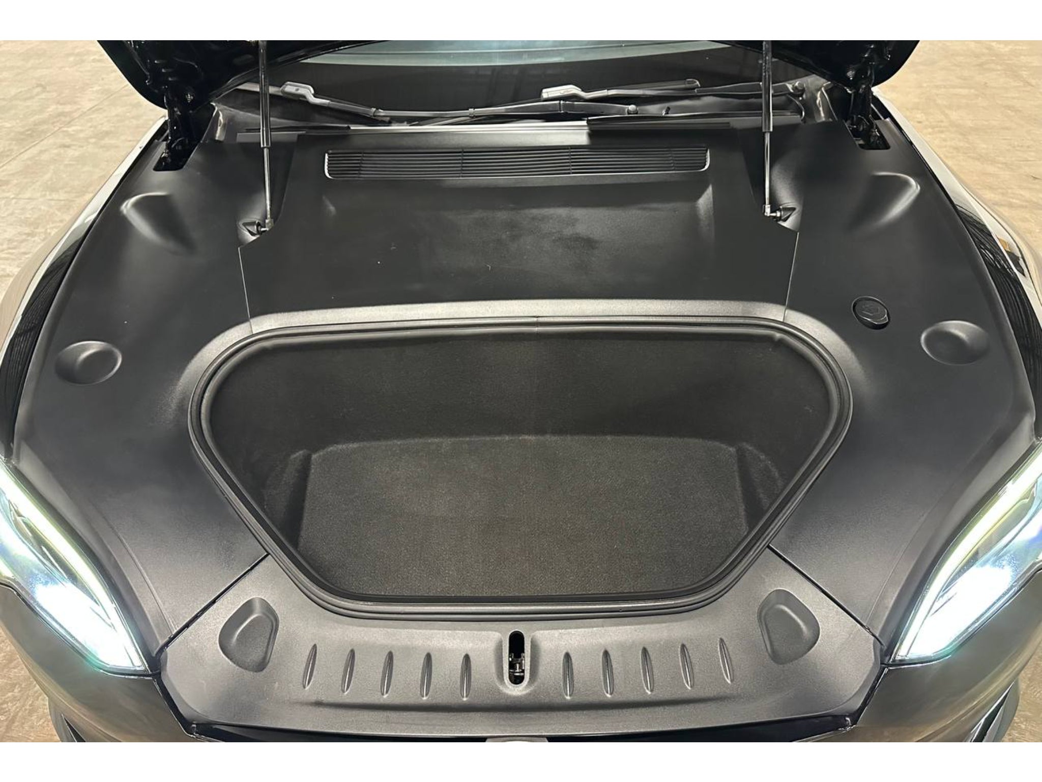 2022 Tesla Model S Long Range