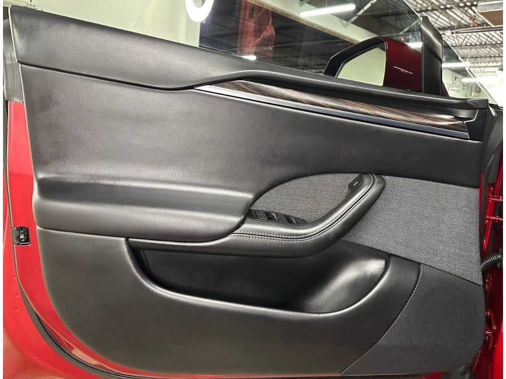 2024 Tesla Model S Base