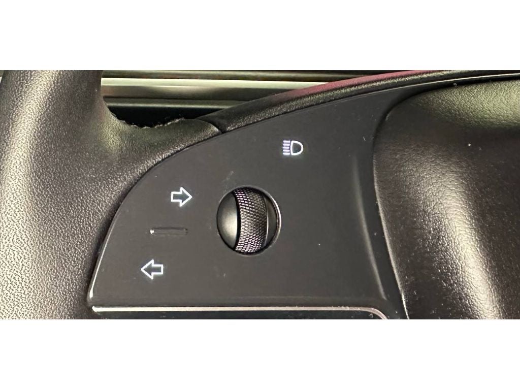 2024 Tesla Model S Base