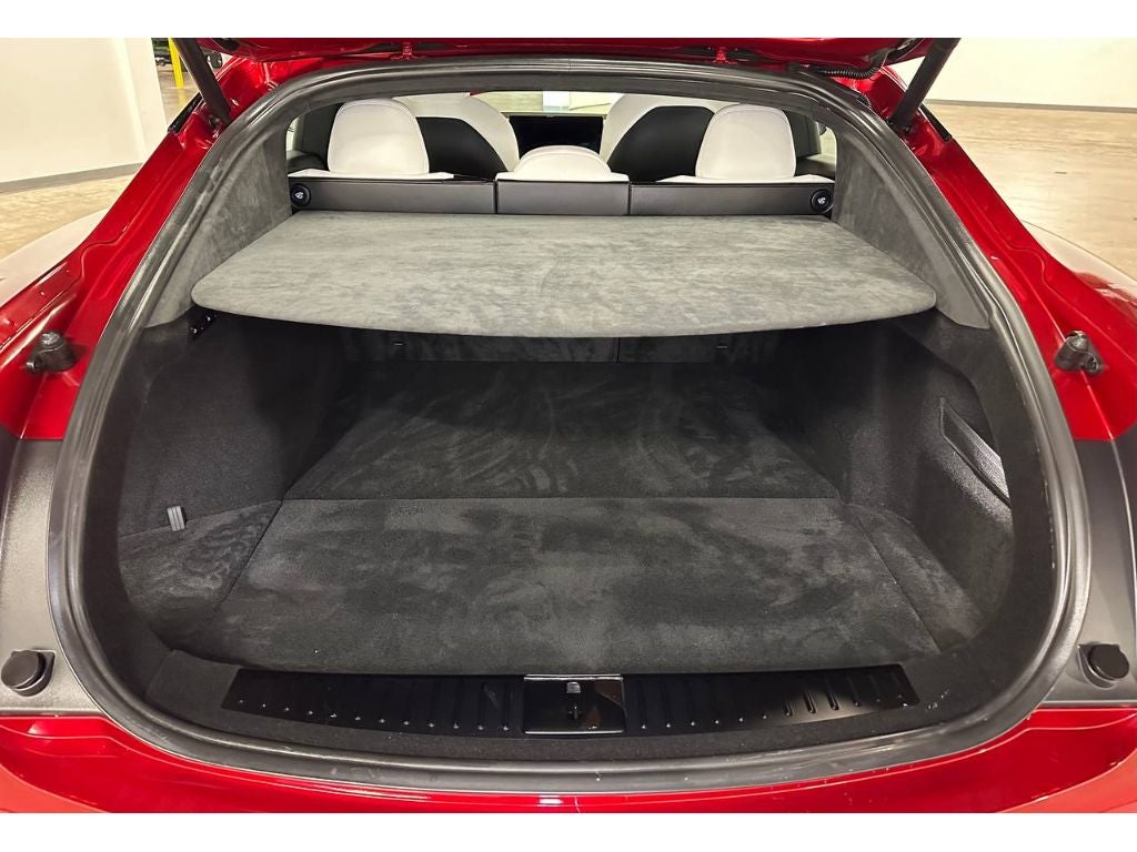 2024 Tesla Model S Base