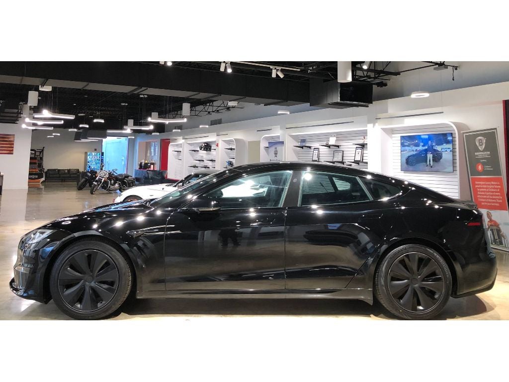 2023 Tesla Model S Standard Range
