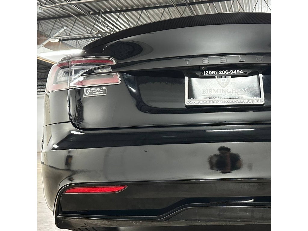 2022 Tesla Model S Plaid