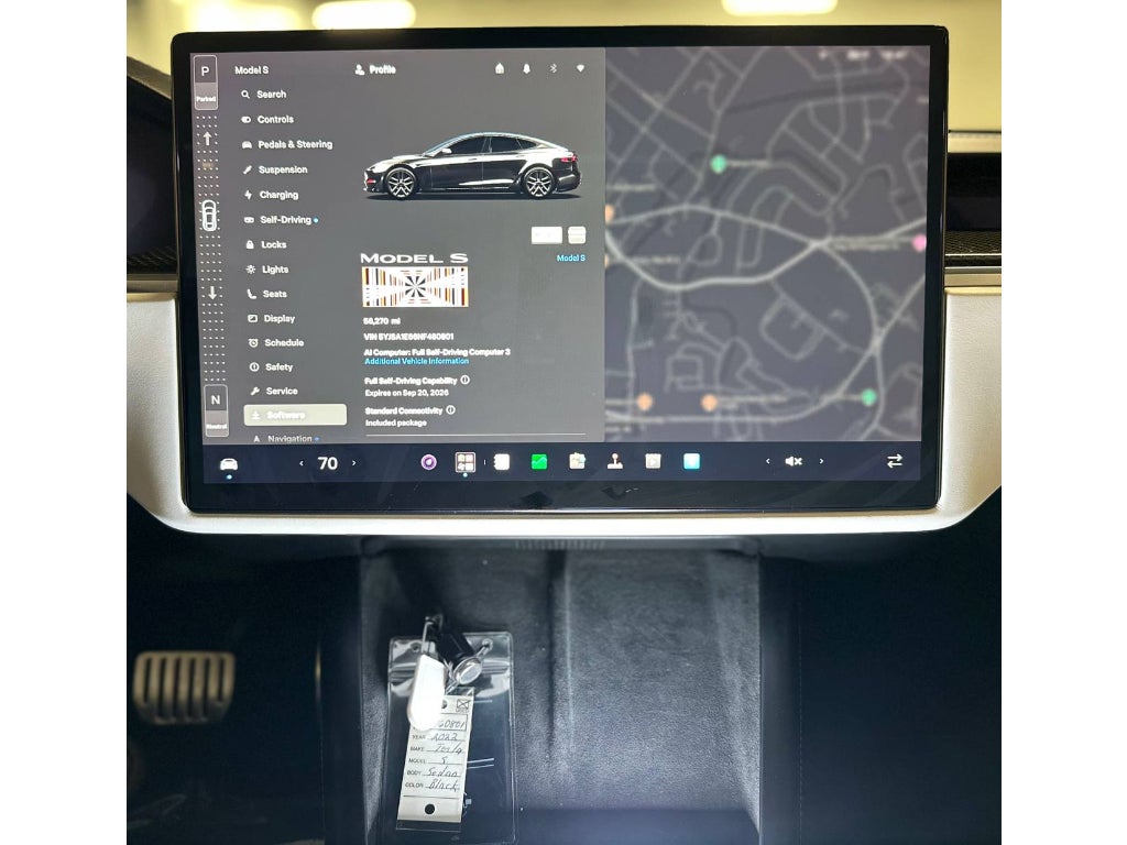 2022 Tesla Model S Plaid