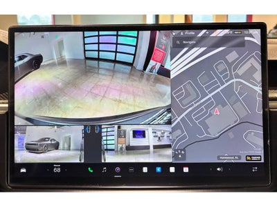 2023 Tesla Model S Plaid