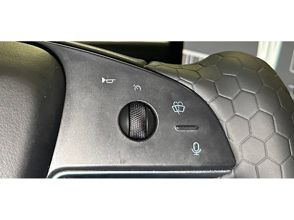 2022 Tesla Model S Plaid