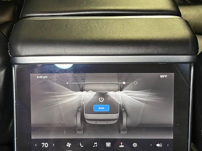 2022 Tesla Model S Plaid