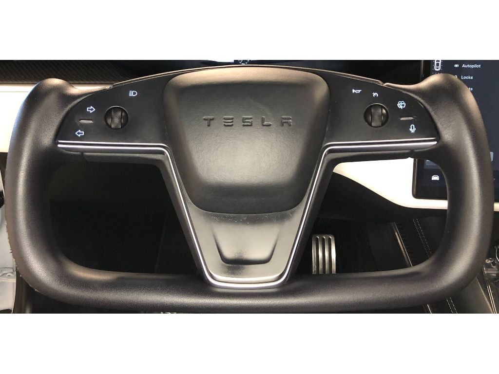 2022 Tesla Model S Plaid