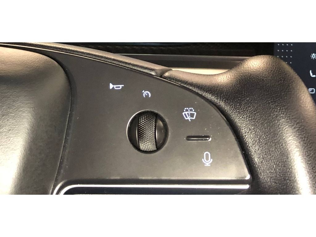 2022 Tesla Model S Plaid