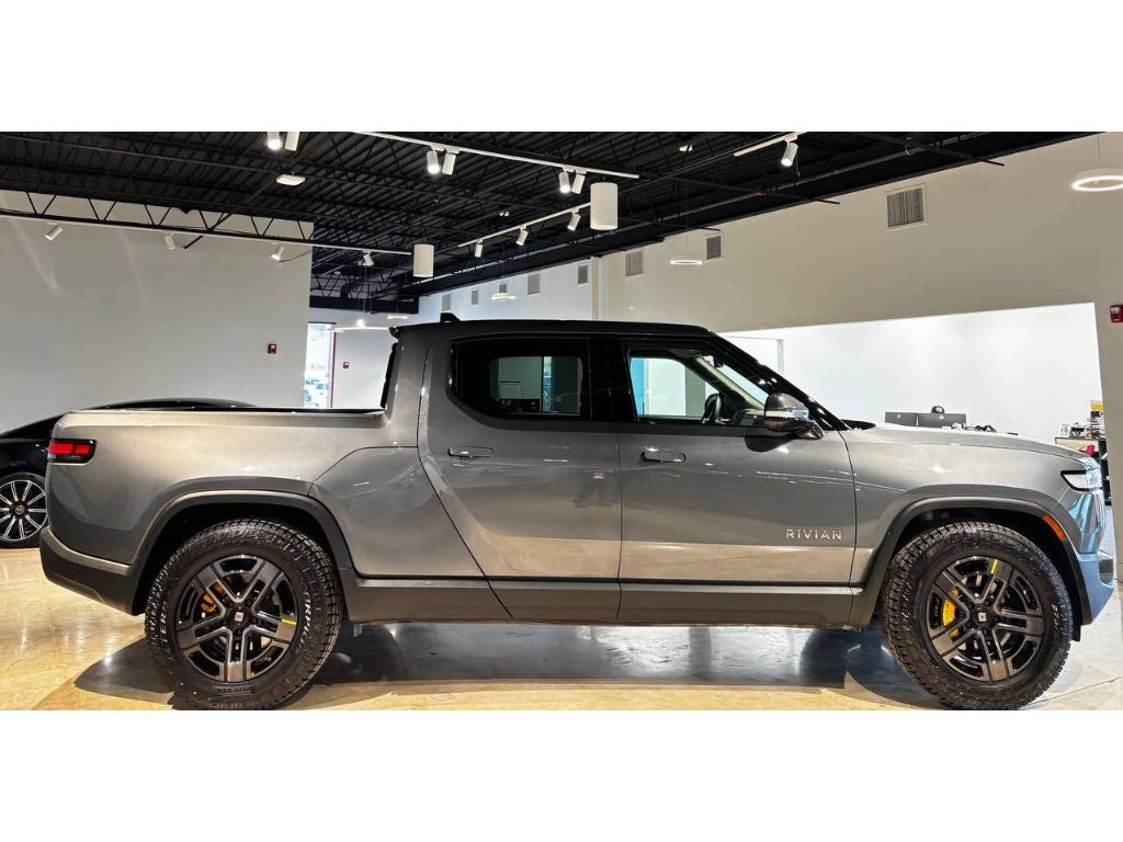 2023 Rivian R1T Adventure