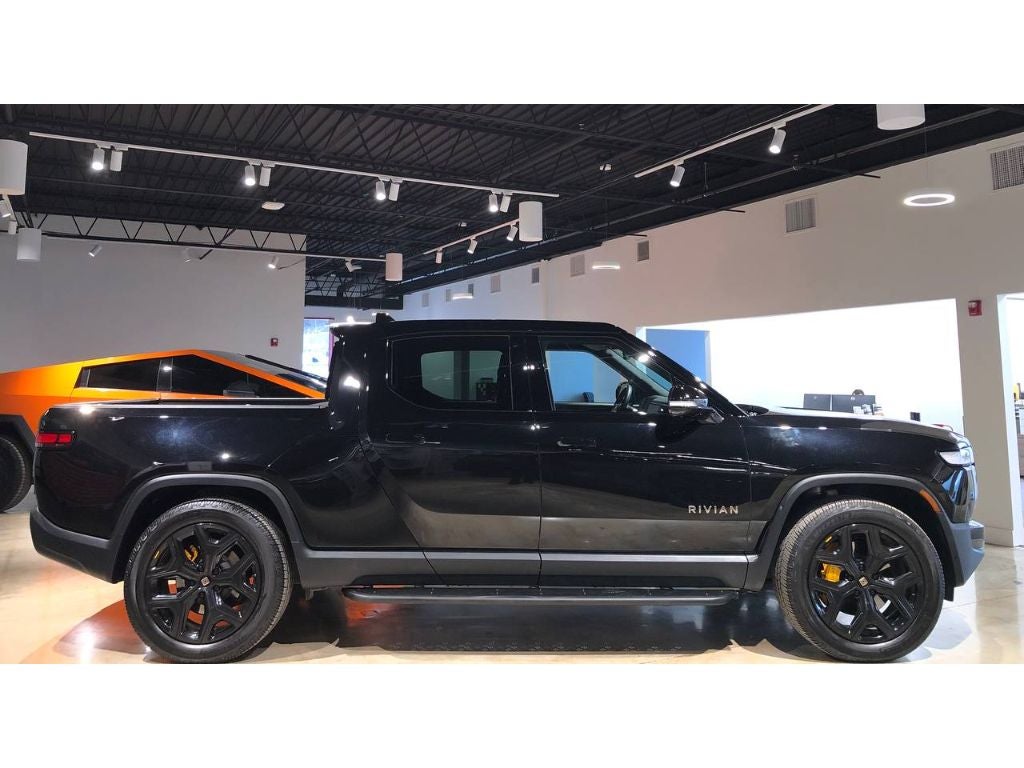 2023 Rivian R1T Adventure